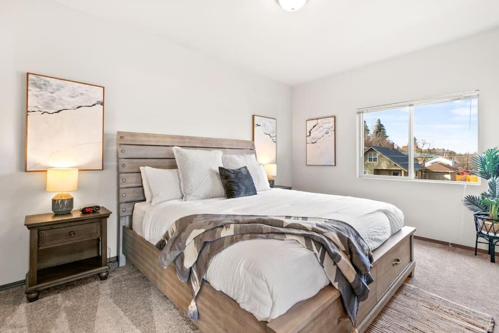 Brand New 2 Bd 2 Bth Near Dt And Perry District Leilighet Spokane Eksteriør bilde