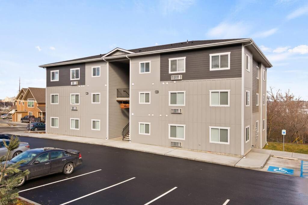 Brand New 2 Bd 2 Bth Near Dt And Perry District Leilighet Spokane Eksteriør bilde